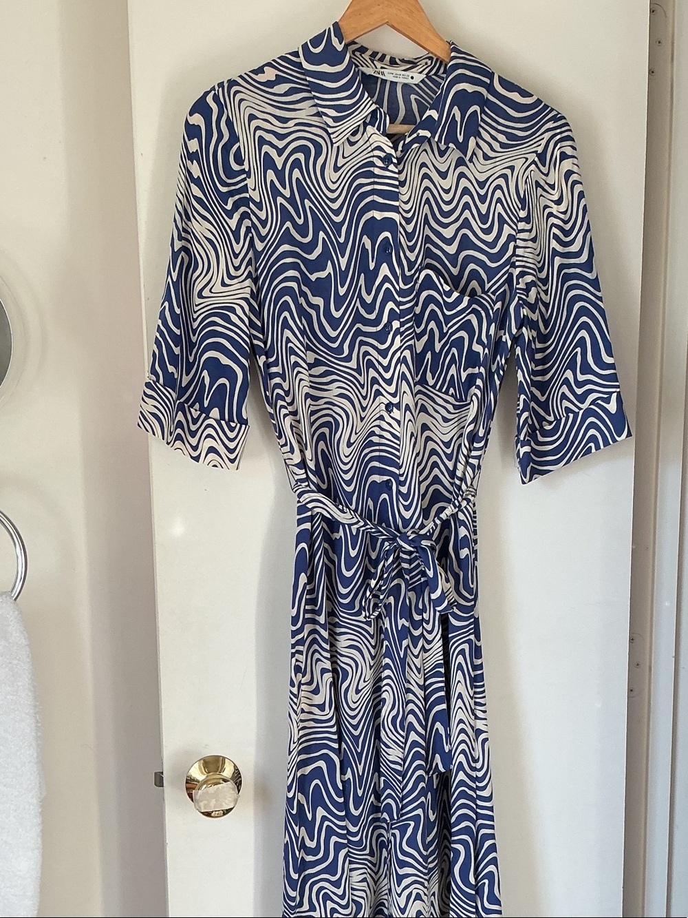 Zara Blue and White Swirl Midi Shirt buttons down Dress with Tie Waist